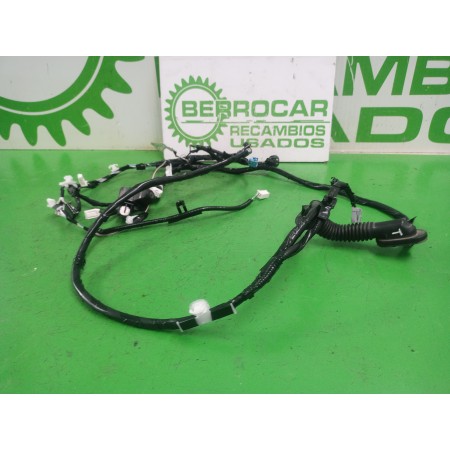 Recambio de cableado porton trasero para toyota auris touring sports (e18) active referencia OEM IAM 8218402630  