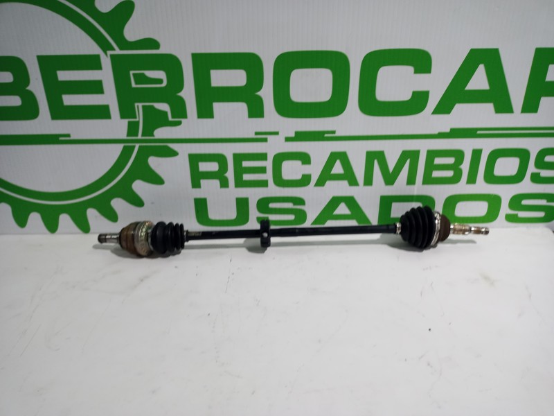Recambio de transmision delantera derecha para opel astra g berlina 1.6 16v referencia OEM IAM 374322  