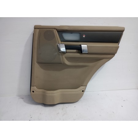Recambio de guarnecido puerta trasera derecha para land rover discovery 4 tdv6 hse referencia OEM IAM AH2225568ABW  