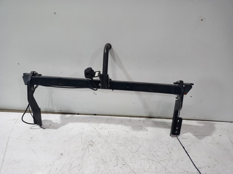 Recambio de enganche remolque para citroën c4 grand picasso avatar referencia OEM IAM ENGANCHE REMOLQUE CITROEN C4  