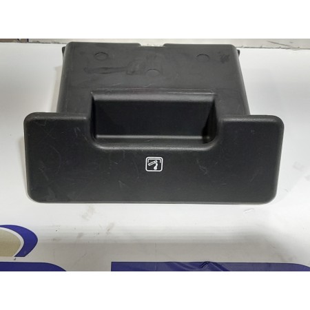 Recambio de cenicero para ford escort berl./turnier referencia OEM IAM 86AGB04810AAW  