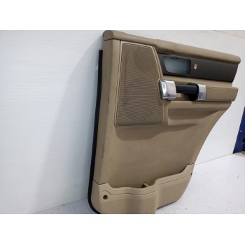 Recambio de guarnecido puerta trasera derecha para land rover discovery 4 tdv6 hse referencia OEM IAM AH2225568ABW  