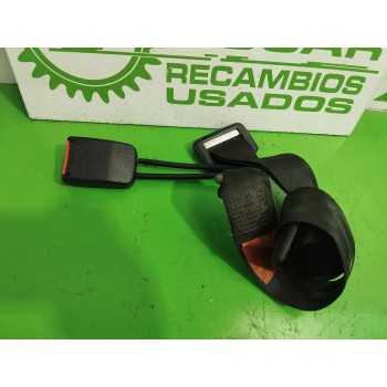 Recambio de enganche cinturon para volkswagen golf iii berlina (1h1) 1.9 diesel referencia OEM IAM 1H0857713A  