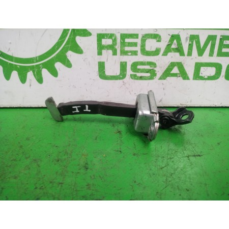 Recambio de retenedor puerta para toyota auris touring sports (e18) active referencia OEM IAM 6863002230  