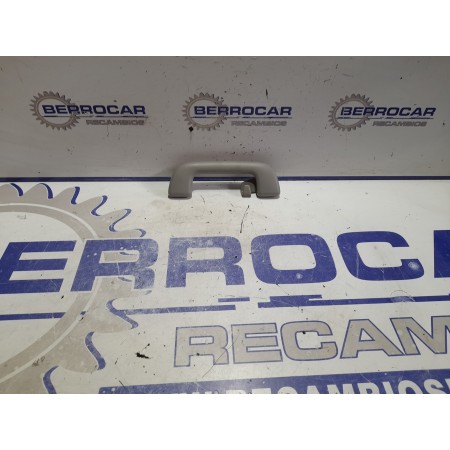 Recambio de asidero techo para toyota rav 4 2.2 d-4d cat referencia OEM IAM 5746312011  