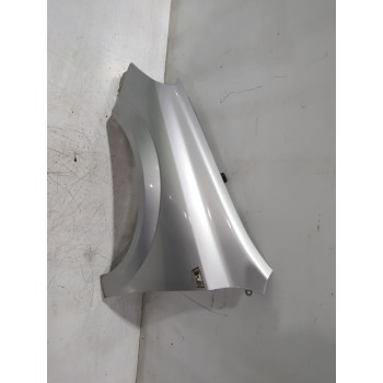 Recambio de aleta delantera izquierda para opel astra h (a04) 1.7 cdti (l48) referencia OEM IAM 6101339  