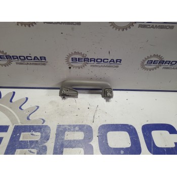 Recambio de asidero techo para toyota rav 4 2.2 d-4d cat referencia OEM IAM 5746312011  