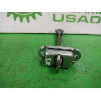 Recambio de retenedor puerta para toyota auris touring sports (e18) active referencia OEM IAM 6861002240  