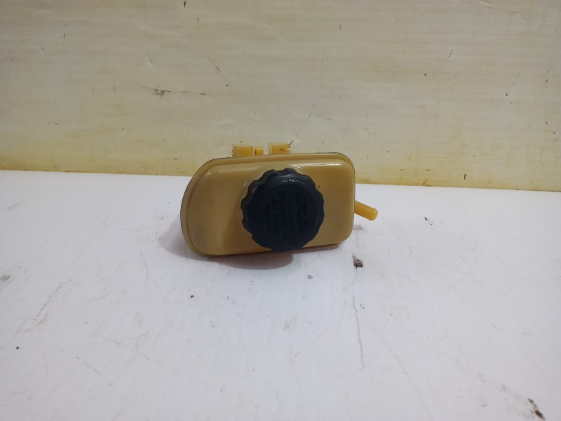 Recambio de deposito servo para daewoo matiz cd referencia OEM IAM 96315632  