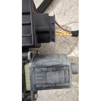 Recambio de elevalunas trasero izquierdo para volkswagen t-roc (a11, d11) 1.6 tdi referencia OEM IAM 5Q0959811  