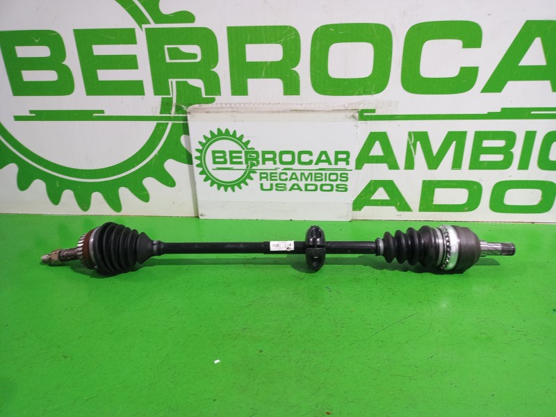 Recambio de transmision delantera derecha para opel zafira a elegance referencia OEM IAM 22661A  