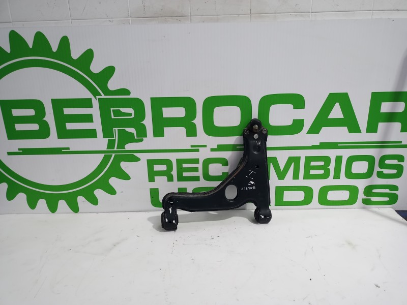 Recambio de brazo suspension inferior delantero izquierdo para opel astra g berlina 1.6 16v referencia OEM IAM 5352016  