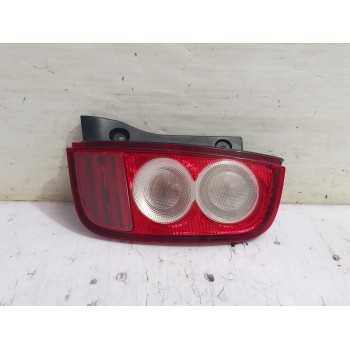 PILOTO TRASERO DERECHO B6550AX720 