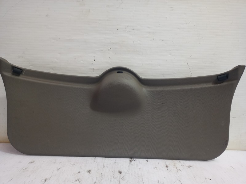 Recambio de guarnecido porton trasero para nissan micra (k12e) sport referencia OEM IAM 90900AX600  