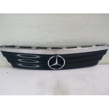 REJILLA DELANTERA A16888803609761 