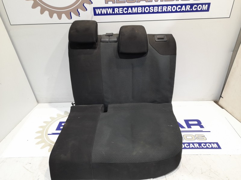 Recambio de asientos traseros para citroën c4 coupe referencia OEM IAM   