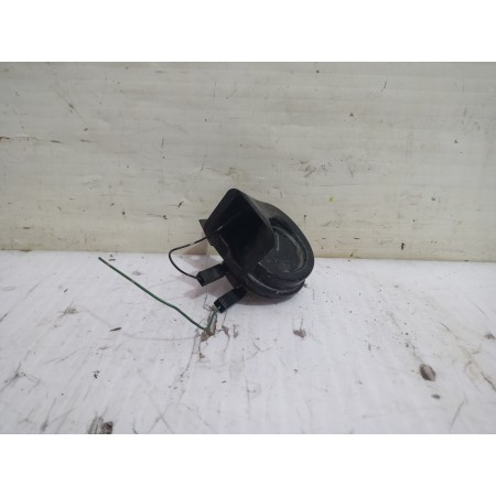 Recambio de claxon para nissan micra (k12e) sport referencia OEM IAM E9703881157  