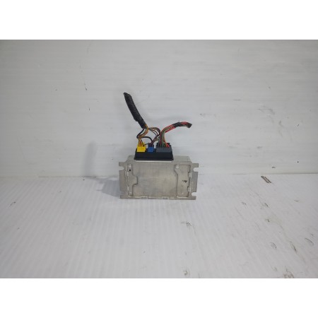 Recambio de modulo electronico para land rover discovery 4 tdv6 hse referencia OEM IAM AH427H417AD  