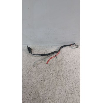 Recambio de borna postiva para volkswagen t-roc (a11, d11) 1.6 tdi referencia OEM IAM 5QF971228  