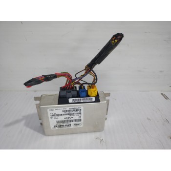 Recambio de modulo electronico para land rover discovery 4 tdv6 hse referencia OEM IAM AH427H417AD  