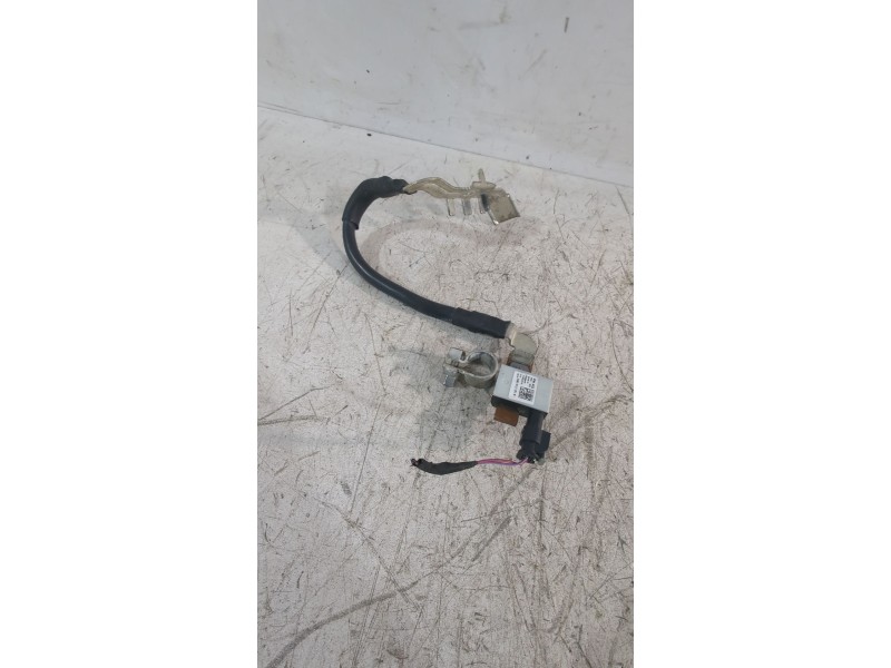 Recambio de borna negativa para volkswagen t-roc (a11, d11) 1.6 tdi referencia OEM IAM 5Q0915181k  