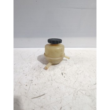 Recambio de deposito servo para kia rio i sedán (dc_) 1.3 referencia OEM IAM 0K30B32690D  