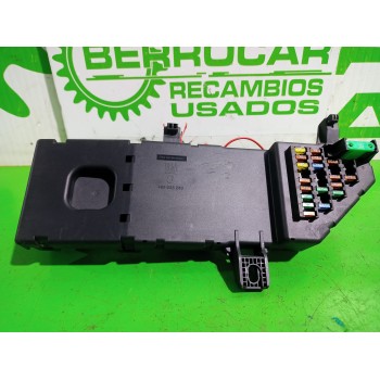 Recambio de caja reles / fusibles para opel vectra c berlina gts referencia OEM IAM 13165970  
