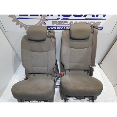 Recambio de asientos traseros para renault scenic ii 1.5 dci diesel referencia OEM IAM 7701052057  