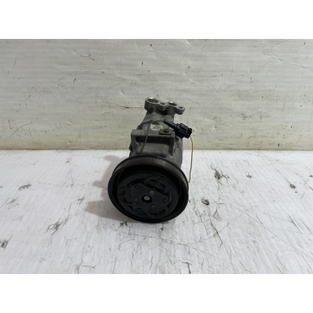 Recambio de compresor aire acondicionado para nissan micra (k12e) sport referencia OEM IAM 92600AX800  