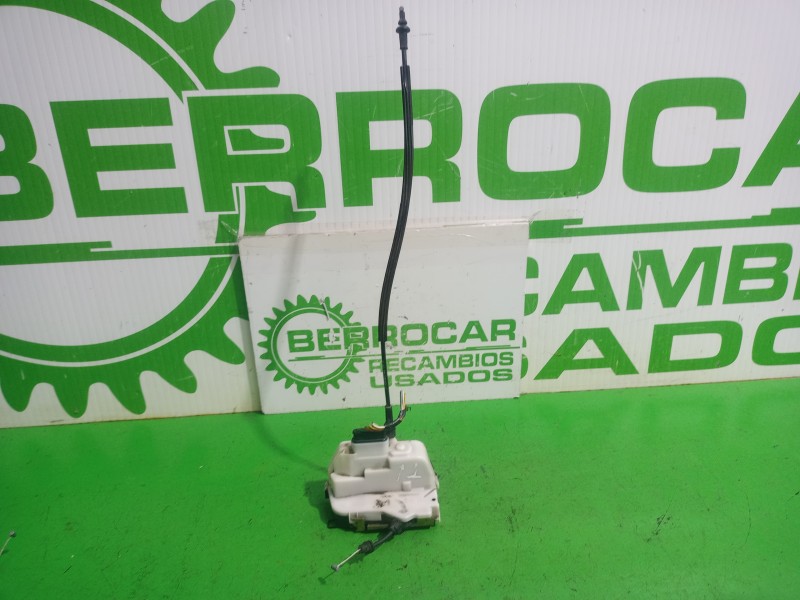 Recambio de cerradura puerta trasera derecha para citroën c3 1.4 hdi sx referencia OEM IAM 9138C1  