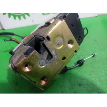 Recambio de cerradura puerta trasera derecha para citroën c3 1.4 hdi sx referencia OEM IAM 9138C1  