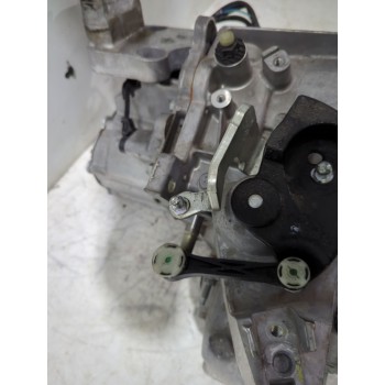 Recambio de caja cambios para peugeot rifter 1.5 bluehdi 100 referencia OEM IAM 9814042680  