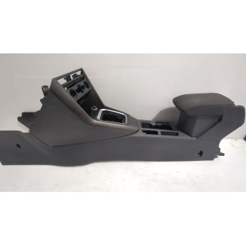 Recambio de consola central para volkswagen t-roc (a11, d11) 1.6 tdi referencia OEM IAM 2GA862534  