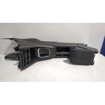 Recambio de consola central para volkswagen t-roc (a11, d11) 1.6 tdi referencia OEM IAM 2GA862534  