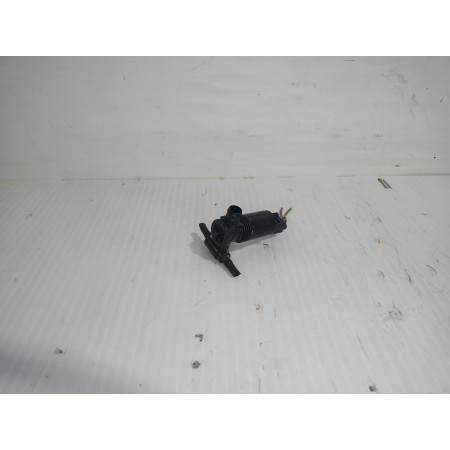 Recambio de bomba limpia para land rover discovery 4 tdv6 hse referencia OEM IAM 1011285  