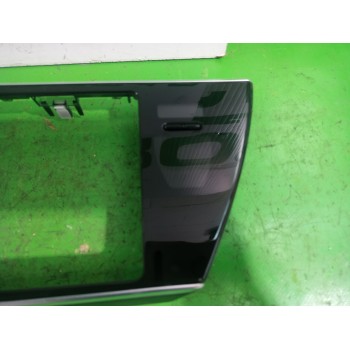 Recambio de moldura para toyota auris touring sports (e18) active referencia OEM IAM 5540502870 / 8391002200  