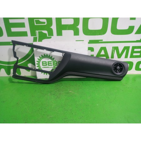 Recambio de moldura para toyota auris touring sports (e18) active referencia OEM IAM 5540302230  