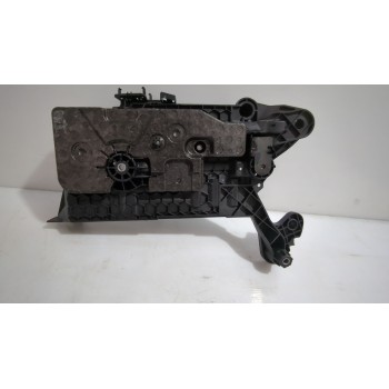 Recambio de soporte bateria para volkswagen t-roc (a11, d11) 1.6 tdi referencia OEM IAM 5Q0915321J  