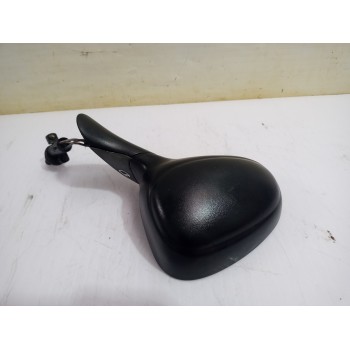 Recambio de retrovisor derecho para daewoo matiz cd referencia OEM IAM 96323392  