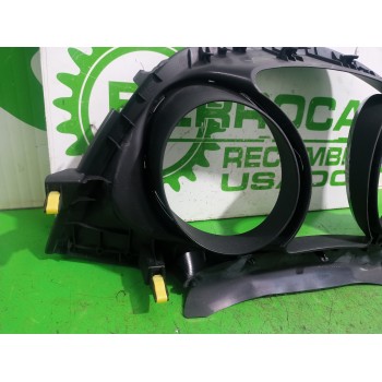 Recambio de moldura para toyota auris touring sports (e18) active referencia OEM IAM 5543502510 / 5541002440  