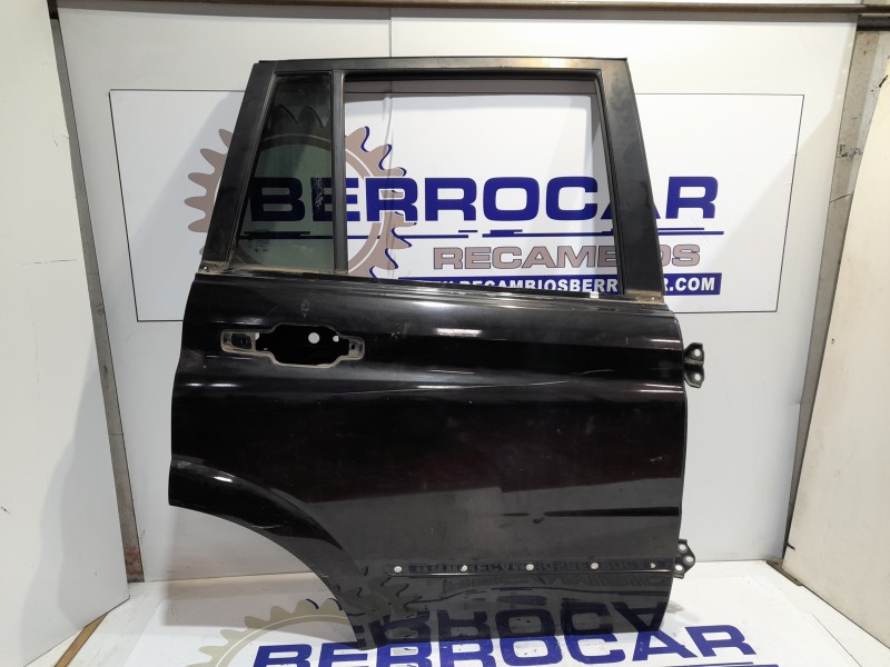 Recambio de puerta trasera derecha para ssangyong kyron 2.0 xdi referencia OEM IAM 6300408103  