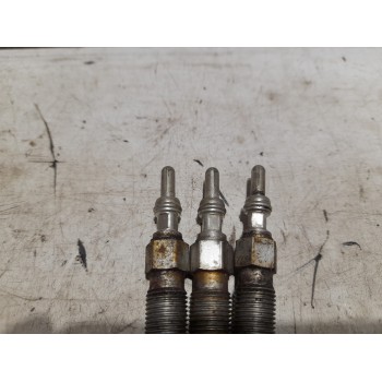 Recambio de calentadores para volkswagen t5 bus 1.9 tdi cat (axb) referencia OEM IAM N10591604  