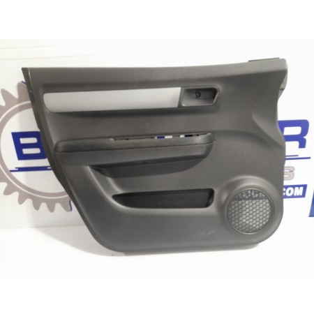 Recambio de guarnecido puerta delantera izquierda para suzuki swift berlina (mz) 1.3 16v cat referencia OEM IAM 8372162JA  