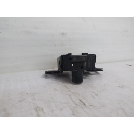 Recambio de cerradura capo para land rover discovery 4 tdv6 hse referencia OEM IAM FFS500020  