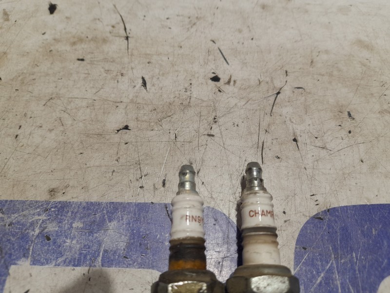 Recambio de bujias para chevrolet kalos referencia OEM IAM   