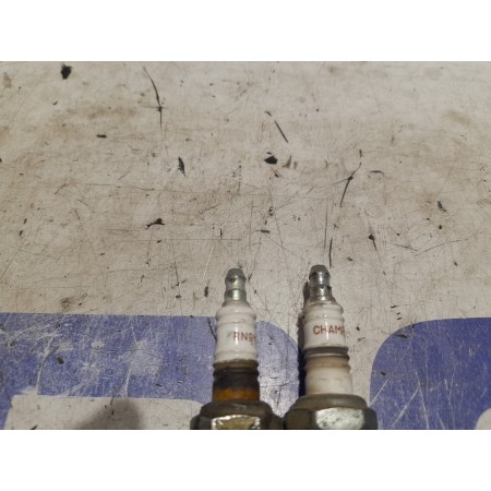 Recambio de bujias para chevrolet kalos referencia OEM IAM   