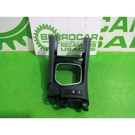 Recambio de guarnecidos palanca cambio para toyota auris touring sports (e18) active referencia OEM IAM 5882102520  