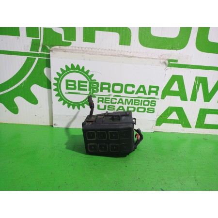 Recambio de caja reles / fusibles para opel zafira a elegance referencia OEM IAM 90560119  