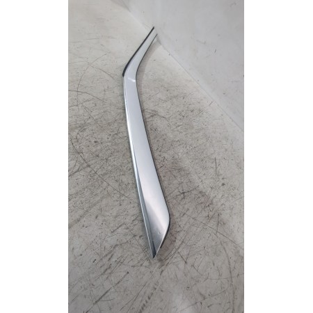 Recambio de moldura para volkswagen t-roc (a11, d11) 1.6 tdi referencia OEM IAM 2GA853346  