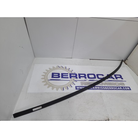 Recambio de moldura para nissan x-trail (t32) referencia OEM IAM 738534CL2E  